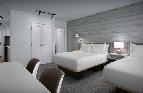 Biggar Hotel | Pet-Friendly Stay | Pool, Free Breakfast + Full Kitchen