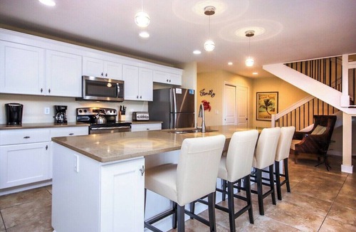 Sanibel Condo | Pet friendy 3-BR retreat with gulf views & crows nest balcony - Signal Inn 18