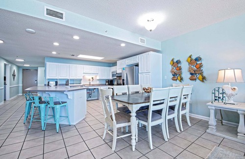 Orange Beach East Condo | Phoenix X 713 Your Orange Beach Retreat! Gulf Front next to the Flora Bama by Prickett Properties