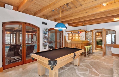 Williamsburg House | Pine Hollow - 9 Minutes to the Horse Show!