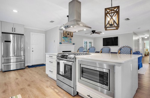 Dolphin's Cove House | Ponte Vedra Paradise! Pool, Putting Green & 4 Kings