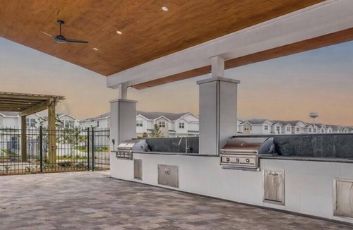 Gulf Breeze House | Pool Brand New Mins to Beaches Sleeps 11
