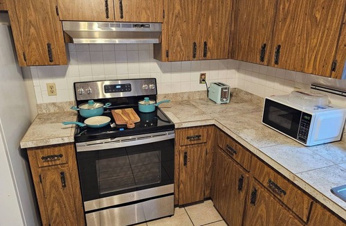 Dunnellon House | Pool house, 2-bedroom, 2 bath, next to Rainbow Springs, Dunnellon Fl