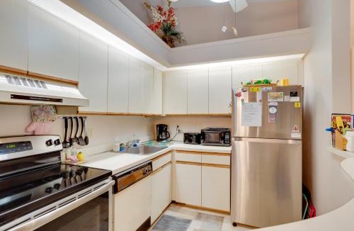 Hunt Club House | Pool & Ocean Access: Palm Beach Gardens Condo