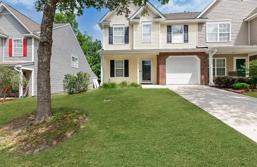 Goose Creek House | Pool Table, Spacious 3 Story, 4 bedroom Dwelling