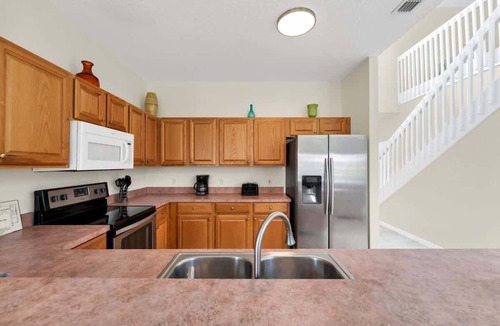 Cumbrian Lakes House | Poolside 5BR Escape with Pool Table & Parking