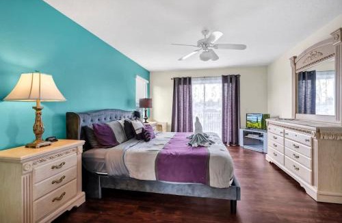Cumbrian Lakes House | Poolside 5BR Escape with Pool Table & Parking