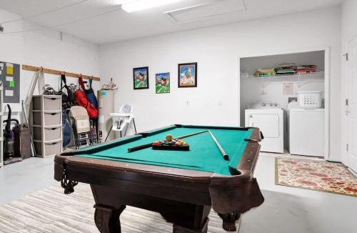 Cumbrian Lakes House | Poolside 5BR Escape with Pool Table & Parking