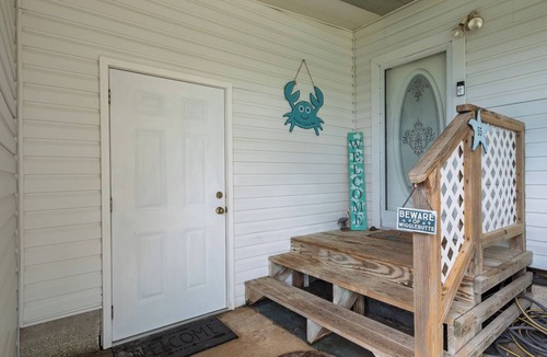 Crawfordville House | Poppy's Crab House
