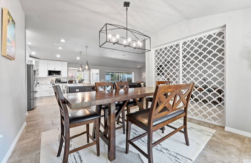 Palm Harbor House | Posh Palm Harbor Home w/Fireplace, Outdoor Firepit and Private Pool