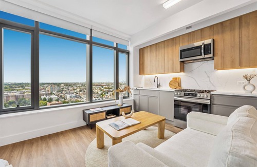 Bath Beach Apartment | Posh Studio with Luxe Amenities in Prime Location!