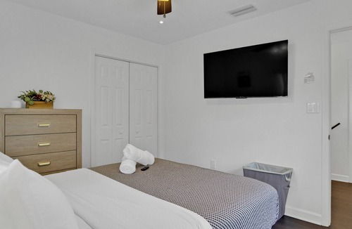 Pinecrest West Park House | Premier Property located in heart of Central Tampa Bay.