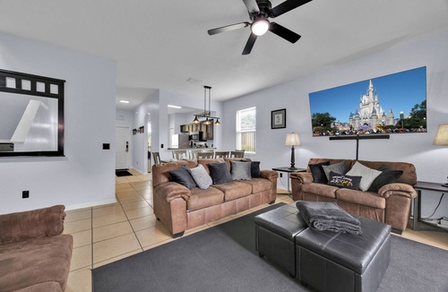 Regal Palms House | Premium Waterpark Resort Home nr Disney! New Pool and Cabanas! Summer Specials!