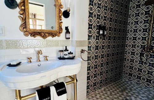 Historic Old Northeast Hotel | Prestige Collection, Hotel Boutique