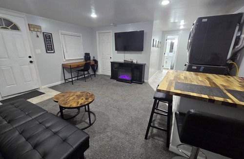 Centereach Apartment | Private 1 bedroom apt in a quiet neighborhood, close to all!