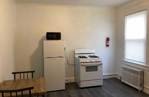 Paterson Apartment | Private 2-bedroom apartment, private entrance, MetLife Stadium 30 mins
