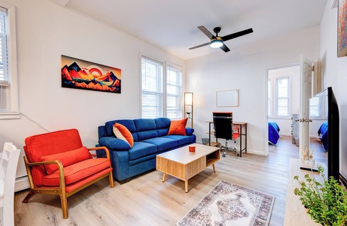 Teaneck Apartment | Private 2BR in Teaneck/13MI to NYC/Free Parking/Laundry/Ideal for Extended stay