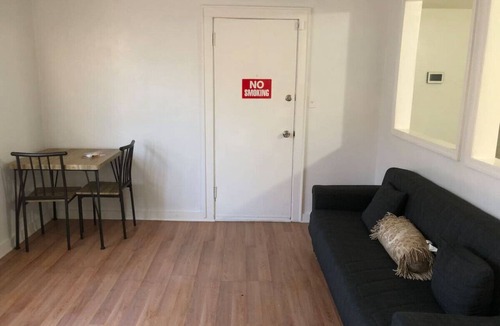 Paterson Apartment | Private apartment , 1 bedroom, bathroom, MetLife Stadium 30 minutes