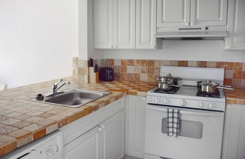 Key Biscayne Apartment | Private Beach Access! 2 Spacious Suites, Living Area, Kitchen, Outdoor Pool