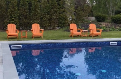 Orient Point House | Private Beach and Ing Pool! New build 4 bed 4.5 bth Farmhouse! Chefs kitchen