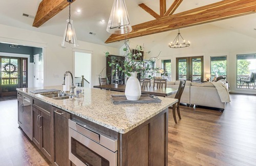 Shelby House | Private Boat Launch & Dock! Huge Lay Lake Retreat