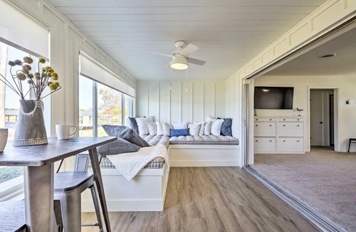 Summerfield House | Private Dock + Grill: Sunny Lake Weir Retreat!