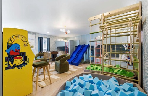 St. Petersburg - Clearwater House | Private Dock Pool Hottub Puttputt Games