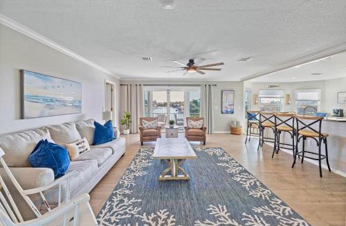 Spring Hill House | Private heated PoolGymGamesSaunaMassage Chair