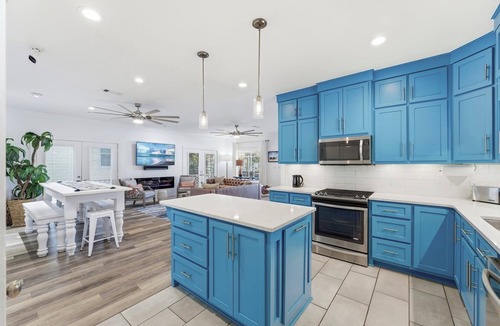 Crystal Beach House | Private Heated Pool - 2 Min Walk to Beach - Free Golf Cart - Crystal Beach