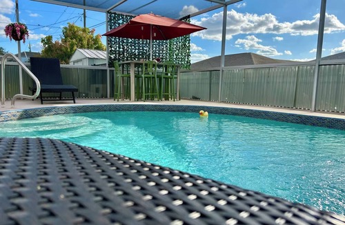 San Carlos Park House | Private Heated Pool + BBQ 3BR Fort Myers Getaway Near Beaches