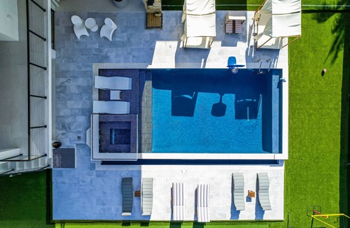 Buccaneer Point Villa | Private Oasis Retreat Pool Villa