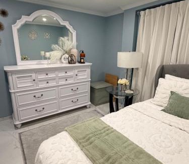 East New York House | Private Paradise bk