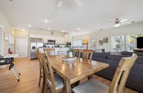 Indian Pass House | Private Pool! Fenced Yard! Porches with Gulf Views!
