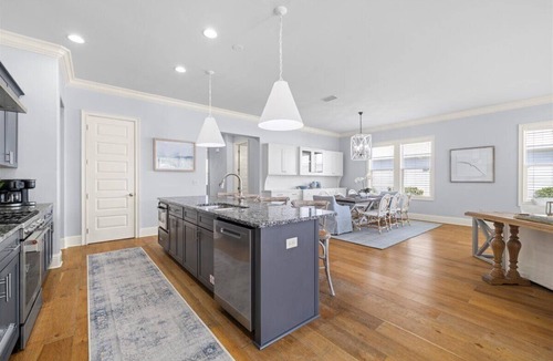 Gulfview Heights House | Private pool, golf cart, walk to the beach and dining