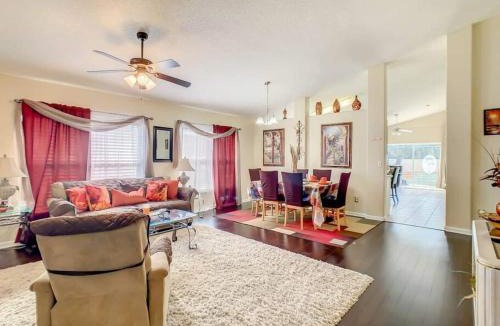 Weston Hills House | Private pool, hot tub & games - minutes to Disney