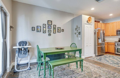Seffner Community Alliance House | Private Pool & Lanai: WFH-Friendly Seffner Retreat