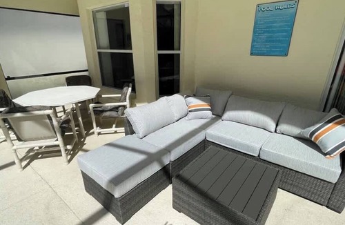 Cumbrian Lakes House | Private Pool & Spa Retreat Near Disney & Attractions