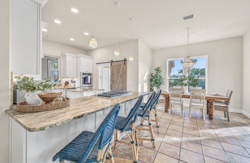 Holiday Isle House | Private Pool & Spa Walk to 2 Beaches
