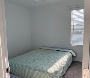 Davenport House | Private Room for Women