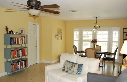 Deerfield Beach House | Private room in pool oasis