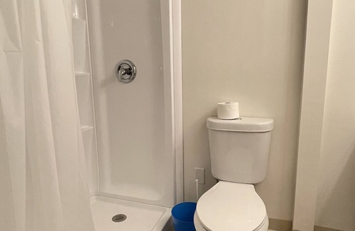 Williamsburg House | PRIVATE ROOM ONLY 3 MINUTES SEA WORLD & UNIVERSAL