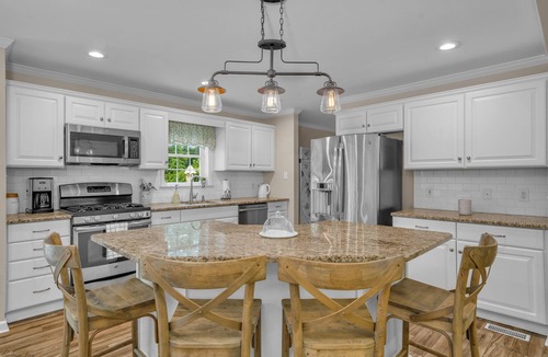 Ocean View House | Private saltwater pool-OC or SIC beaches-Labor Day 26 still available!