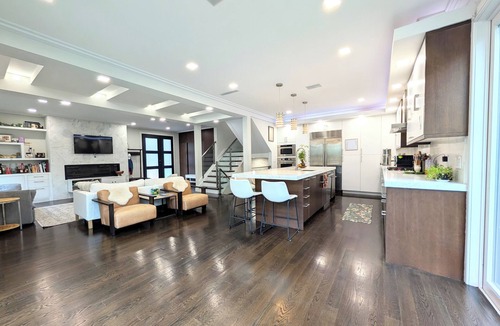 Edgewater House | Private Townhouse NYC/Metlife FIFA World Cup w/Roof Deck, Yard, Family Friendly