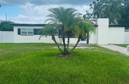 Northwest Orlando House | PROMO NOW: 6 Bedroom Home with a Clue Game Theme in Orlando
