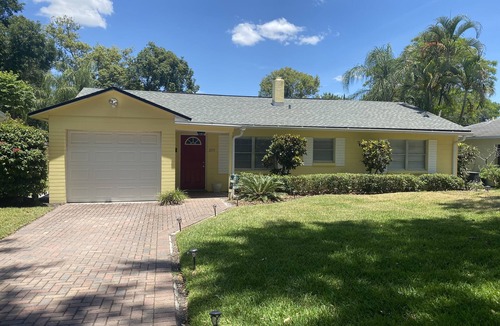 Fairvilla House | Quaint 3 BR Home in Winter Park/Orlando with Large Yard