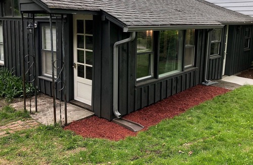 Cold Spring House | Quaint apartment with alcove bed in Cold Spring