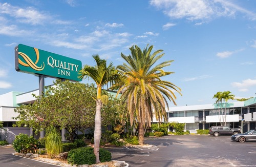 Palmetto Bay Hotel | Quality Inn Miami South