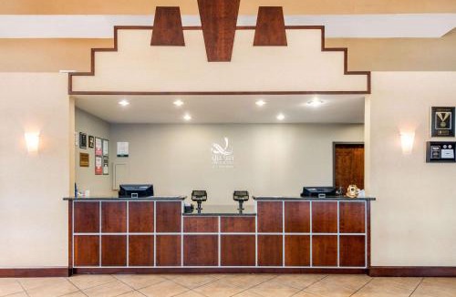 Tarpon Springs Hotel | Quality Inn & Suites Tarpon Springs South