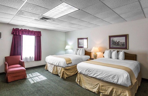 Waycross Hotel | Quality Inn & Suites