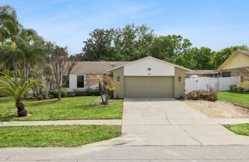 Sanford House | Quiet 3 Bed 2 Bath Retreat